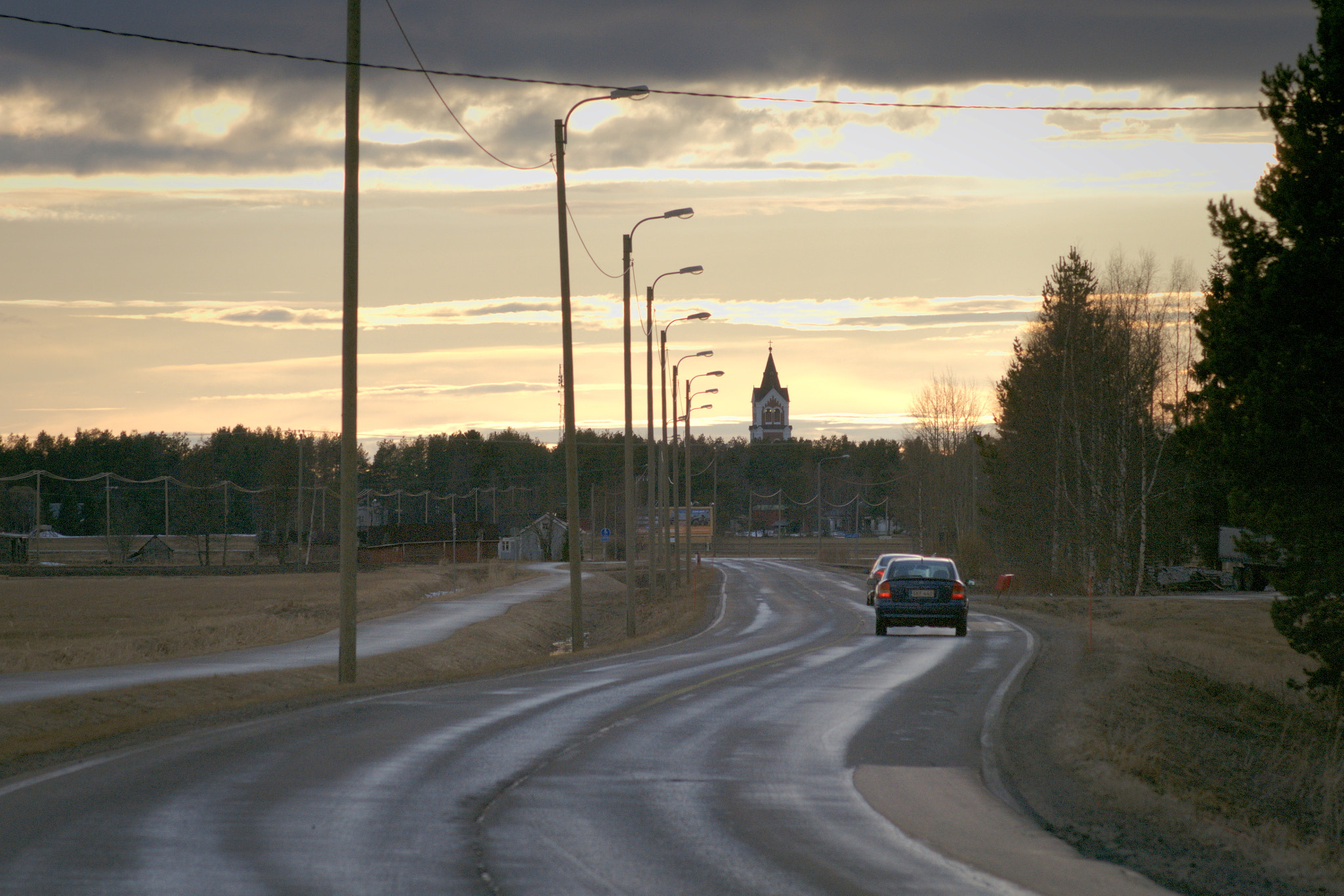Tamron AF 70-300mm F4-5.6 LD Macro 1:2 sample photo. Arriving at lumijoki photography
