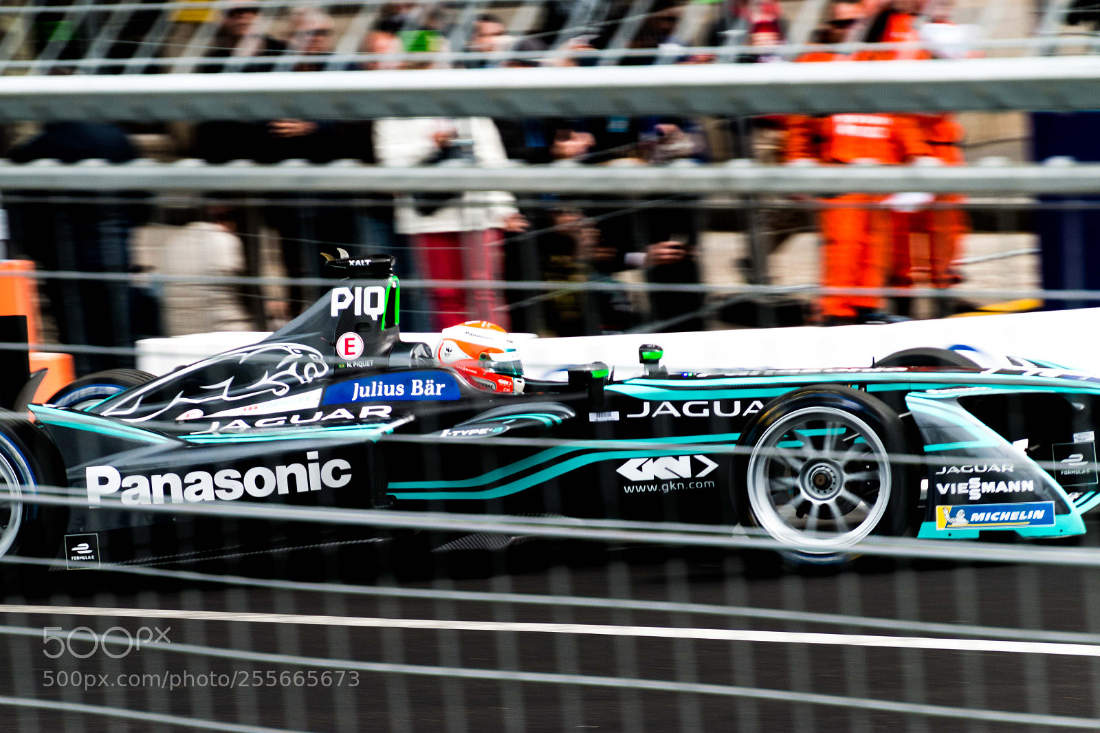 Canon EOS 70D sample photo. Formula e paris invalides photography