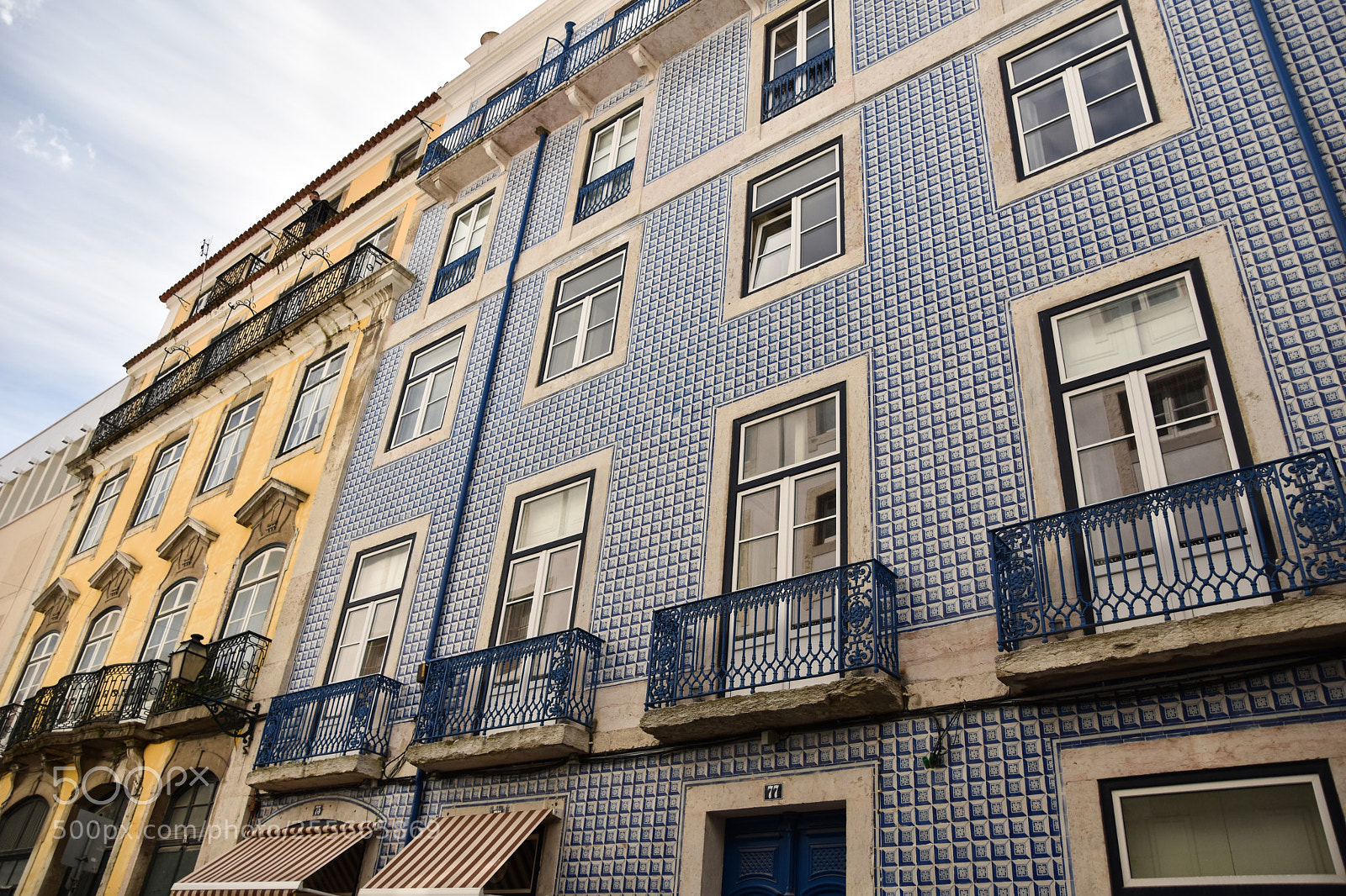 Nikon D5500 sample photo. Architecture decorated with tiles photography