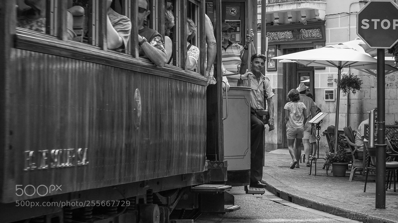 Sony a6000 sample photo. Sóller strassenbahn photography