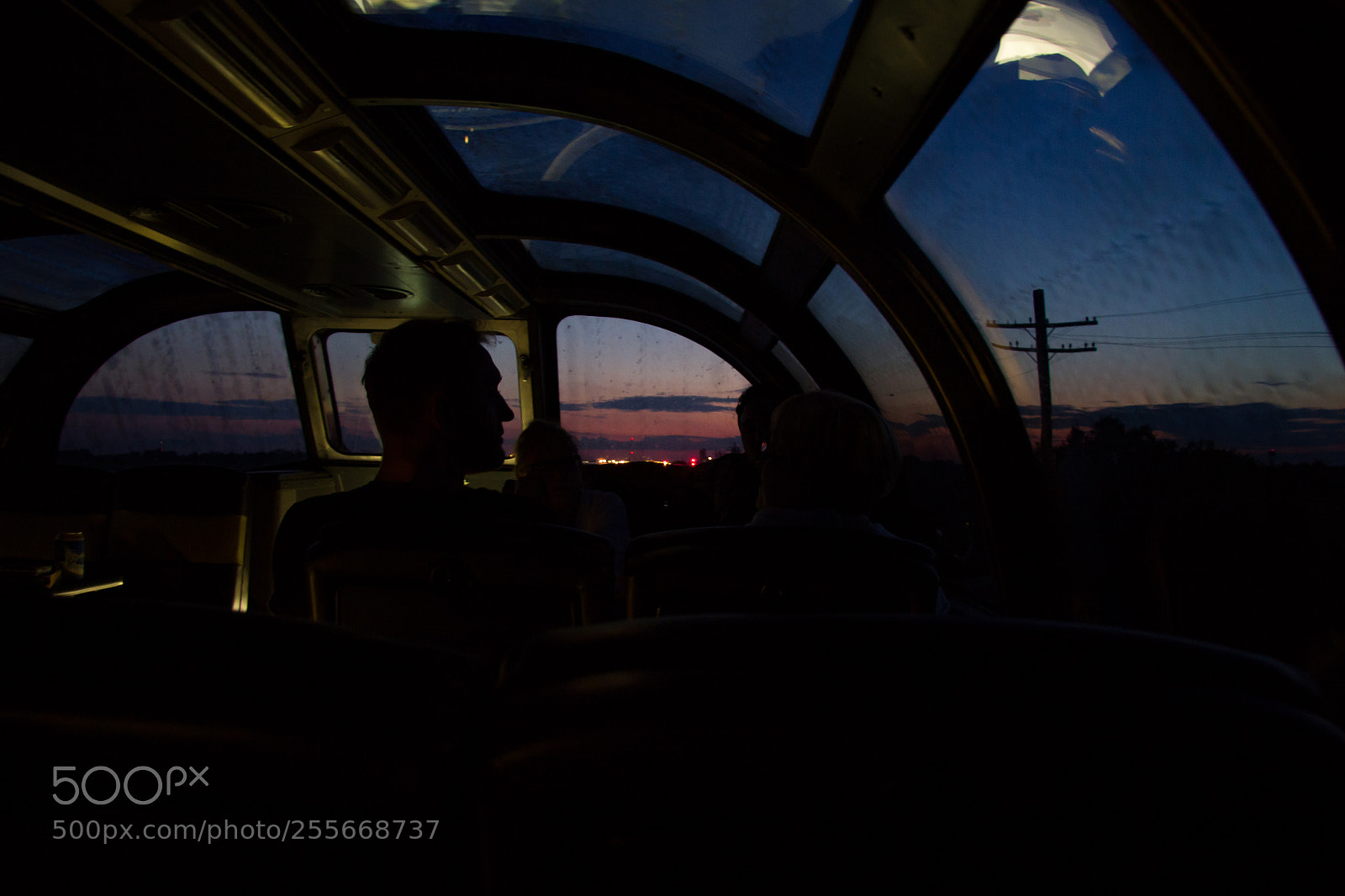 Canon EOS 550D (EOS Rebel T2i / EOS Kiss X4) sample photo. Sundown from the lounge photography