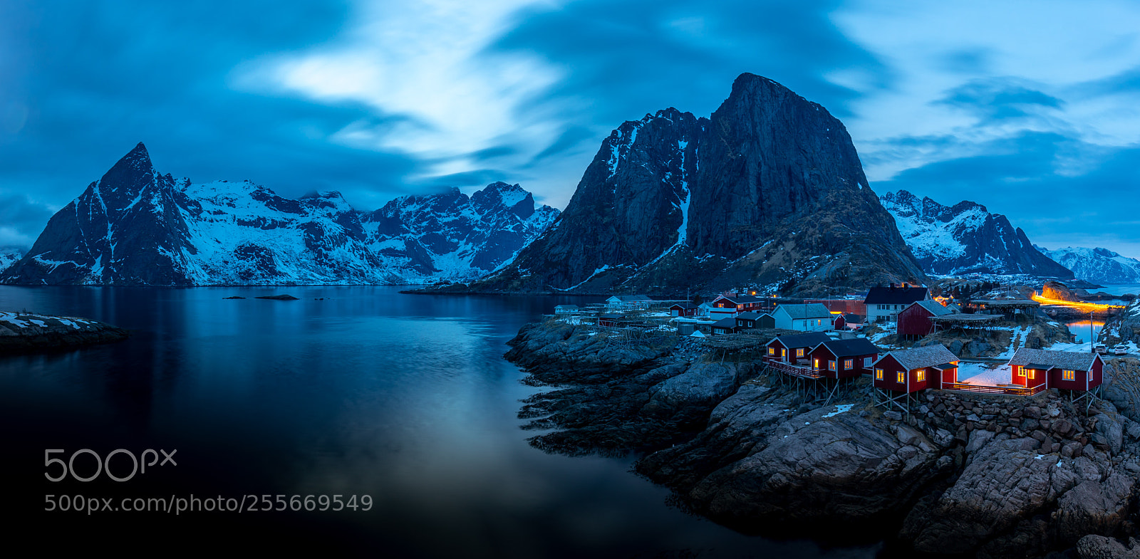 Canon EOS 5D Mark IV sample photo. Hamnoy dusk photography