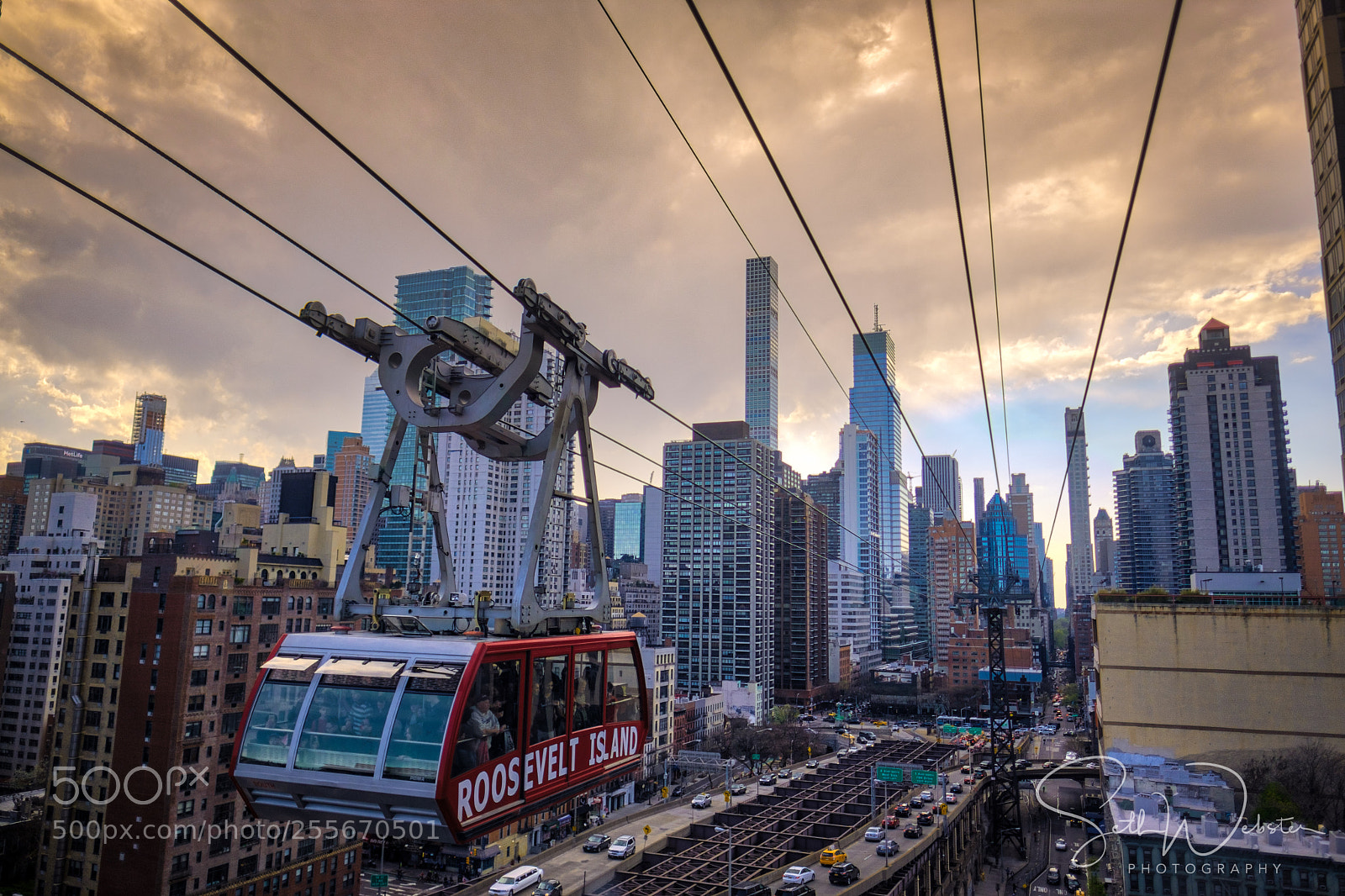 Fujifilm X-Pro2 sample photo. Roosevelt island tram photography