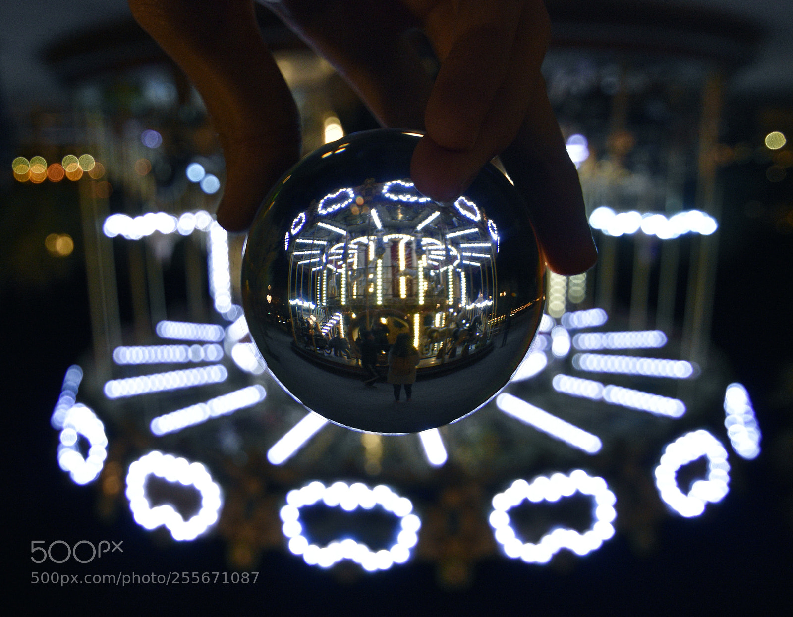 Nikon D7200 sample photo. Ball and tiovivo photography