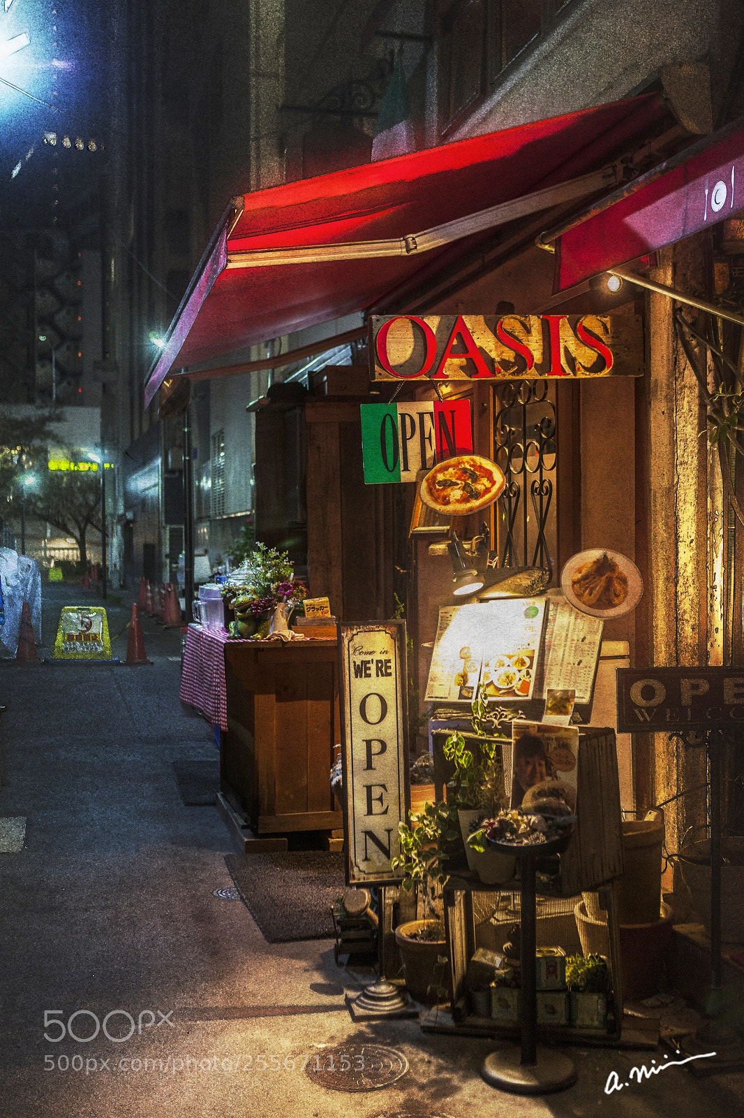 Canon EOS 5D Mark II sample photo. Oasis photography