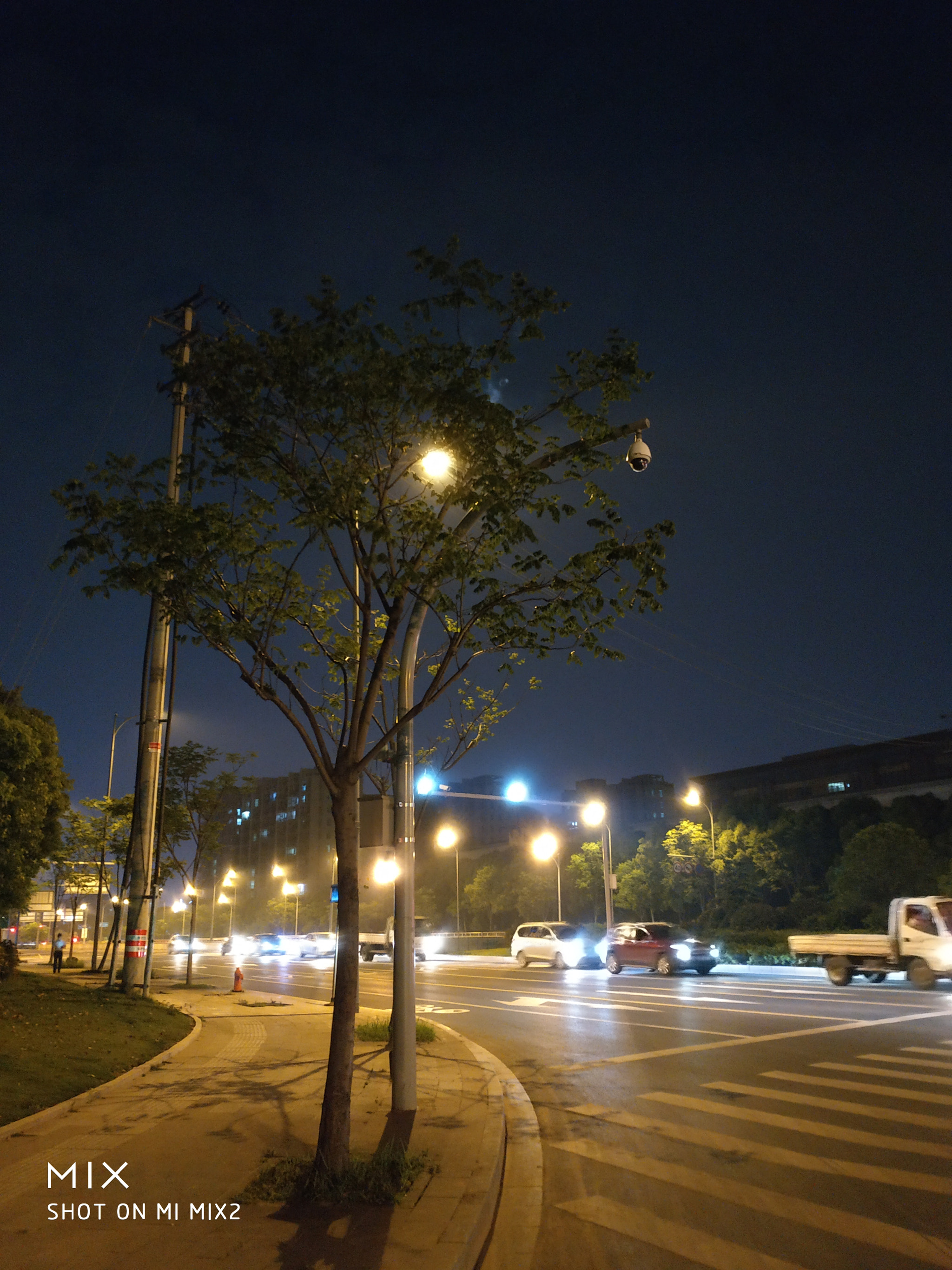 Xiaomi MIX 2 sample photo