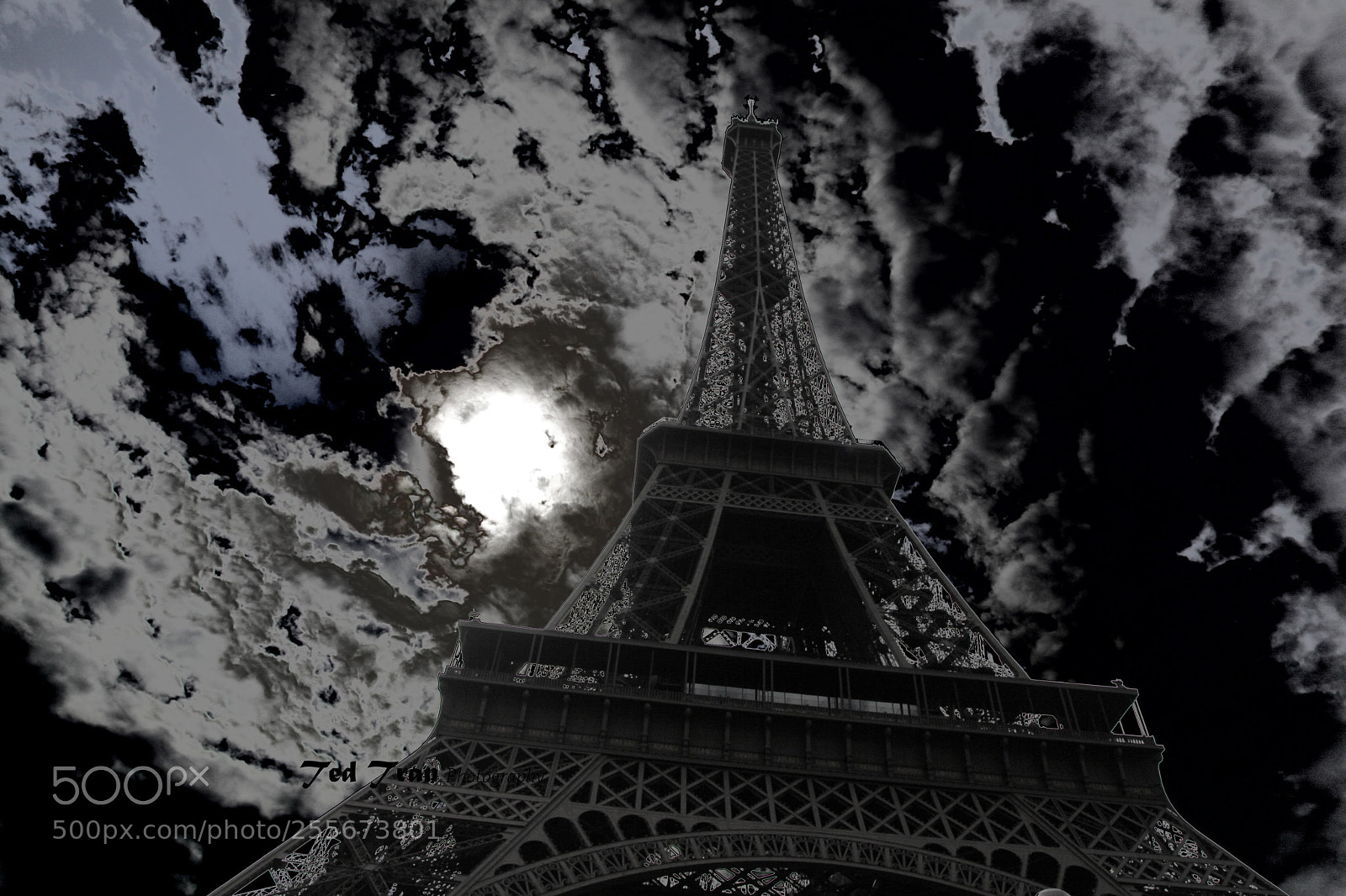 Canon EOS 5D Mark II sample photo. Paris by night. photography
