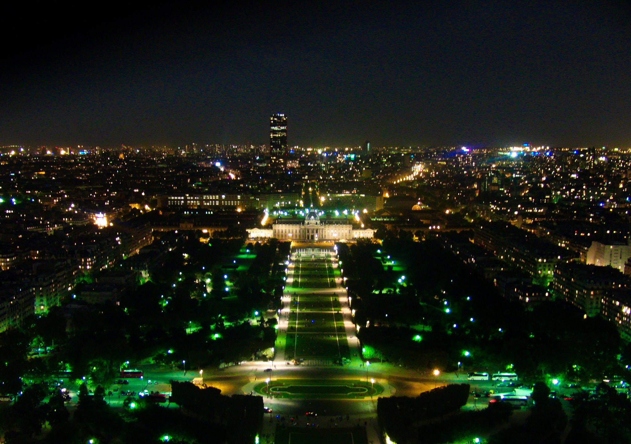 CASIO EX-FC150 sample photo. Ecole militaire from eiffel tower photography