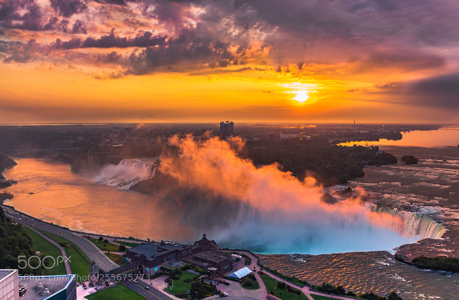 Canon EOS 700D (EOS Rebel T5i / EOS Kiss X7i) sample photo. Niagara falls sunrise from photography