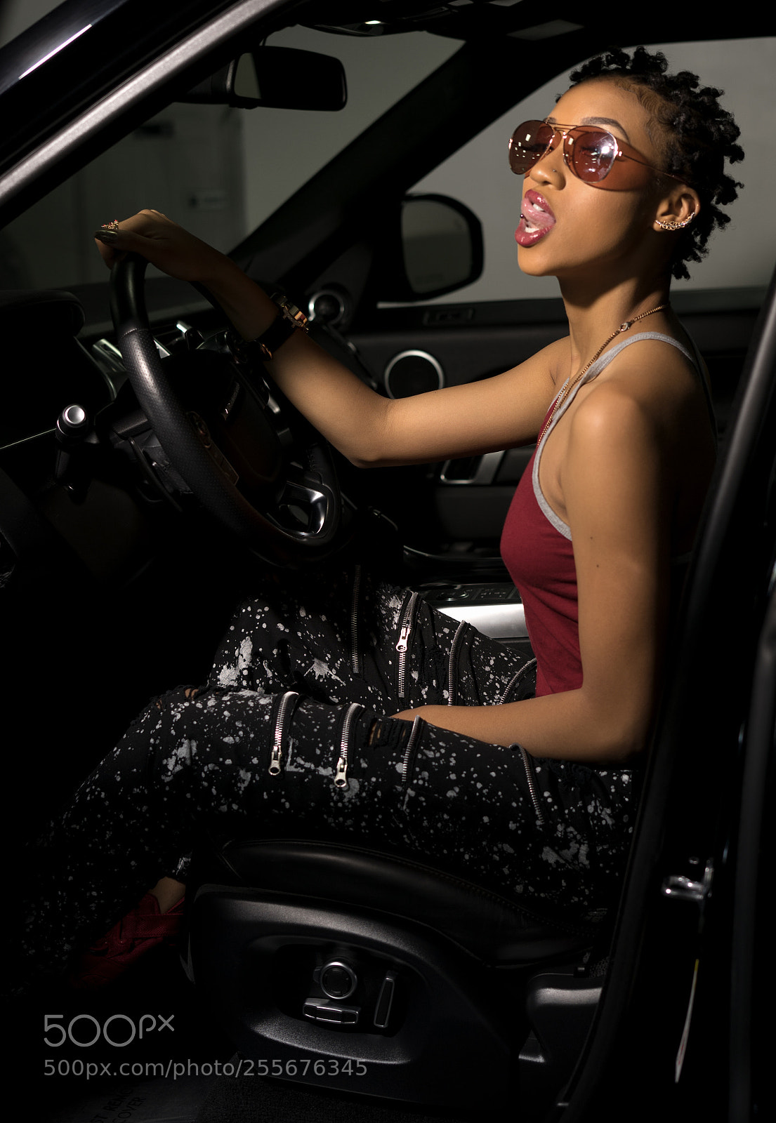Sony a7 sample photo. Range rover flow tweet photography