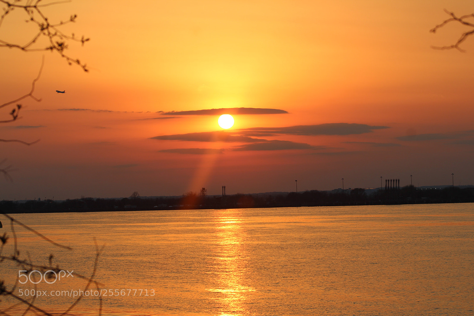 Canon EOS 1300D (EOS Rebel T6 / EOS Kiss X80) sample photo. Sunset on river  photography