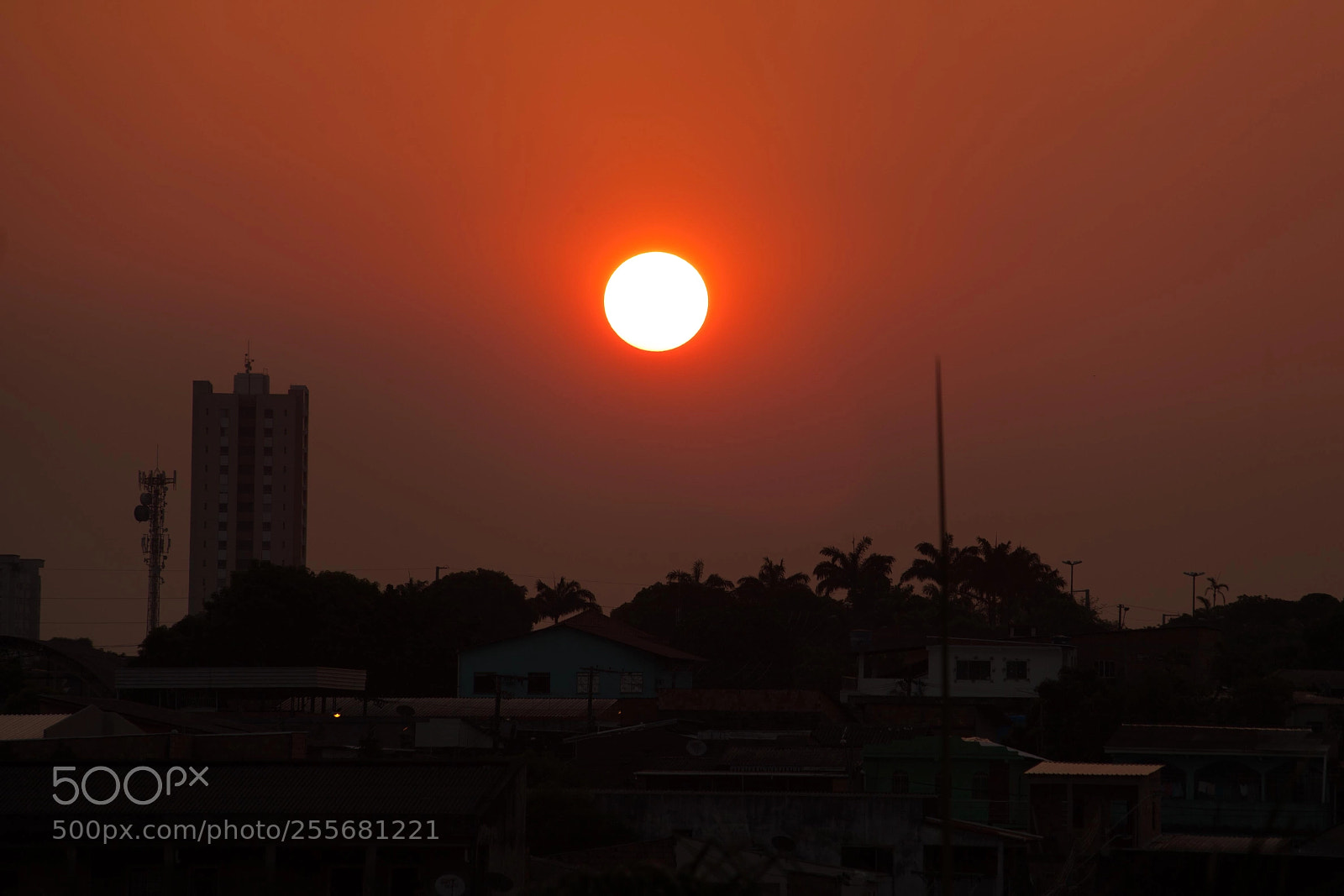 Canon EOS 5D Mark II sample photo. A sunset beyond the photography