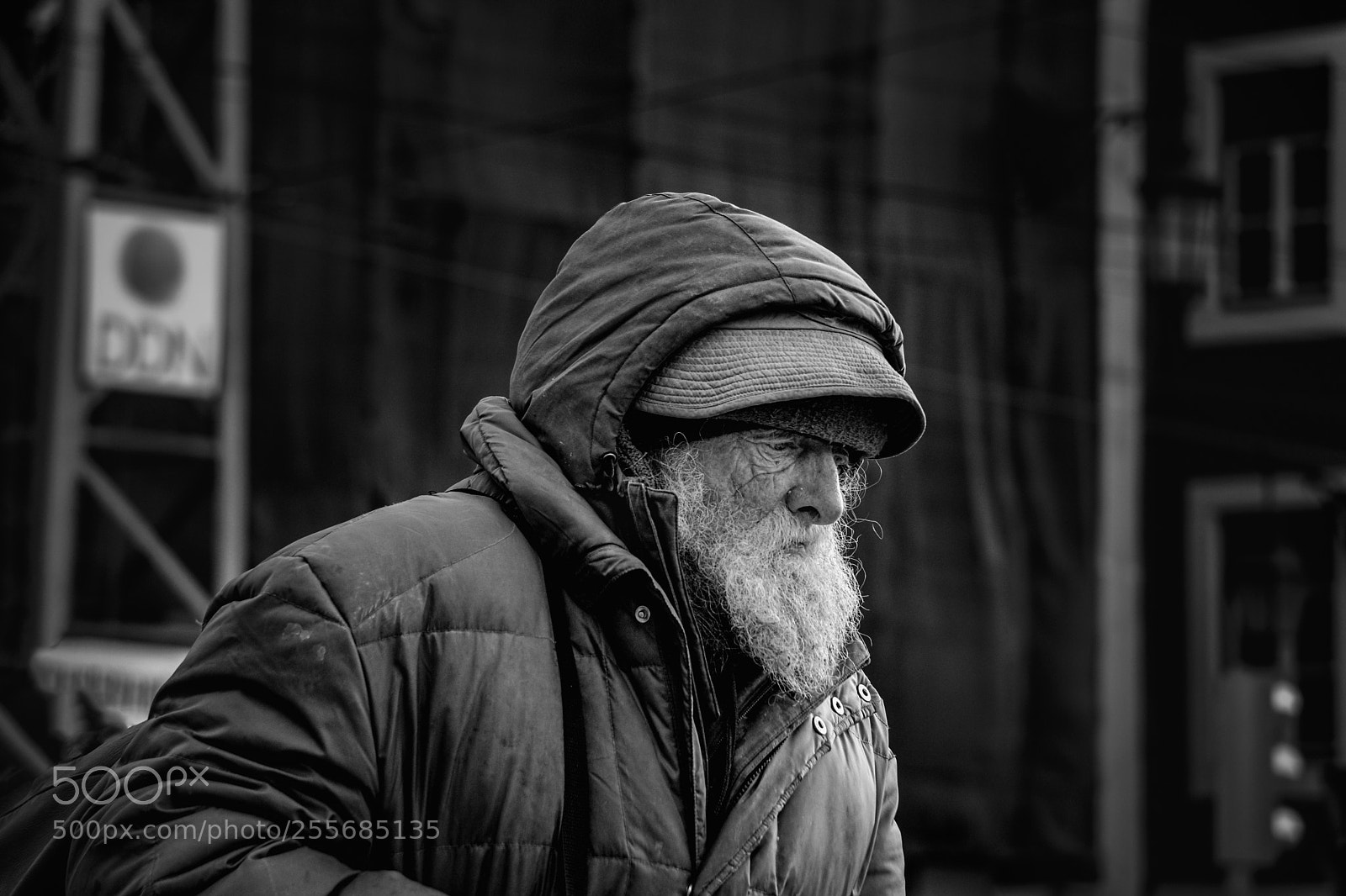 Sony a6000 sample photo. Homeless... photography