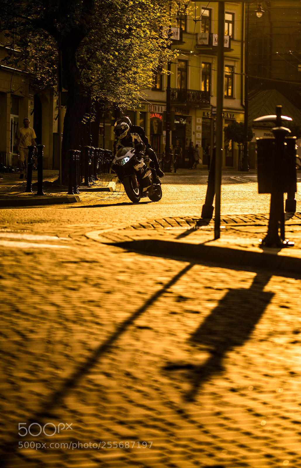 Nikon D5200 sample photo. City photography