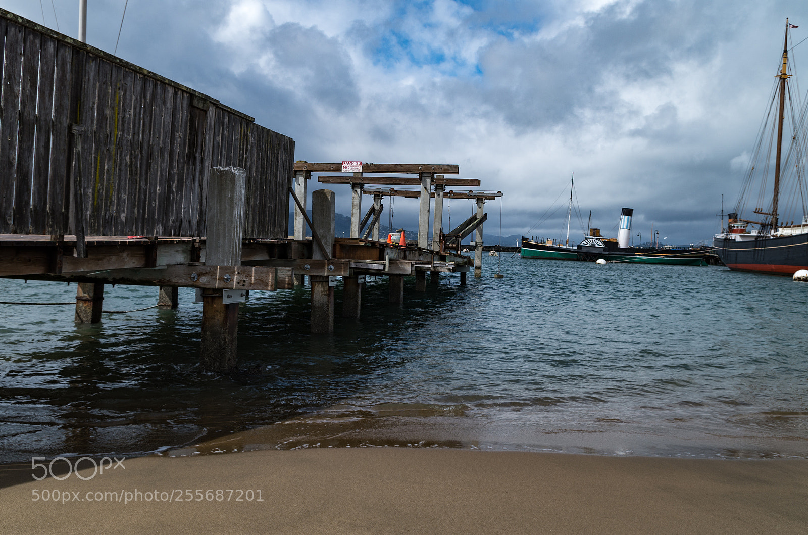 Pentax K-50 sample photo. Hyde street pier photography