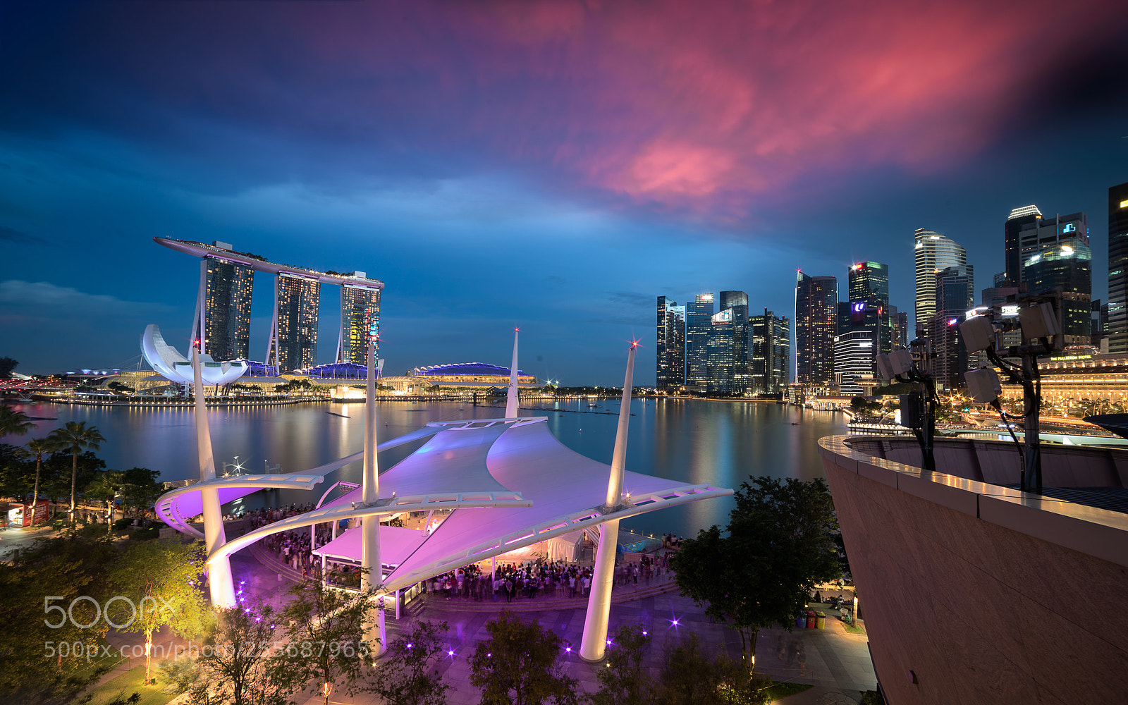 Nikon D750 sample photo. Marina bay in blue photography