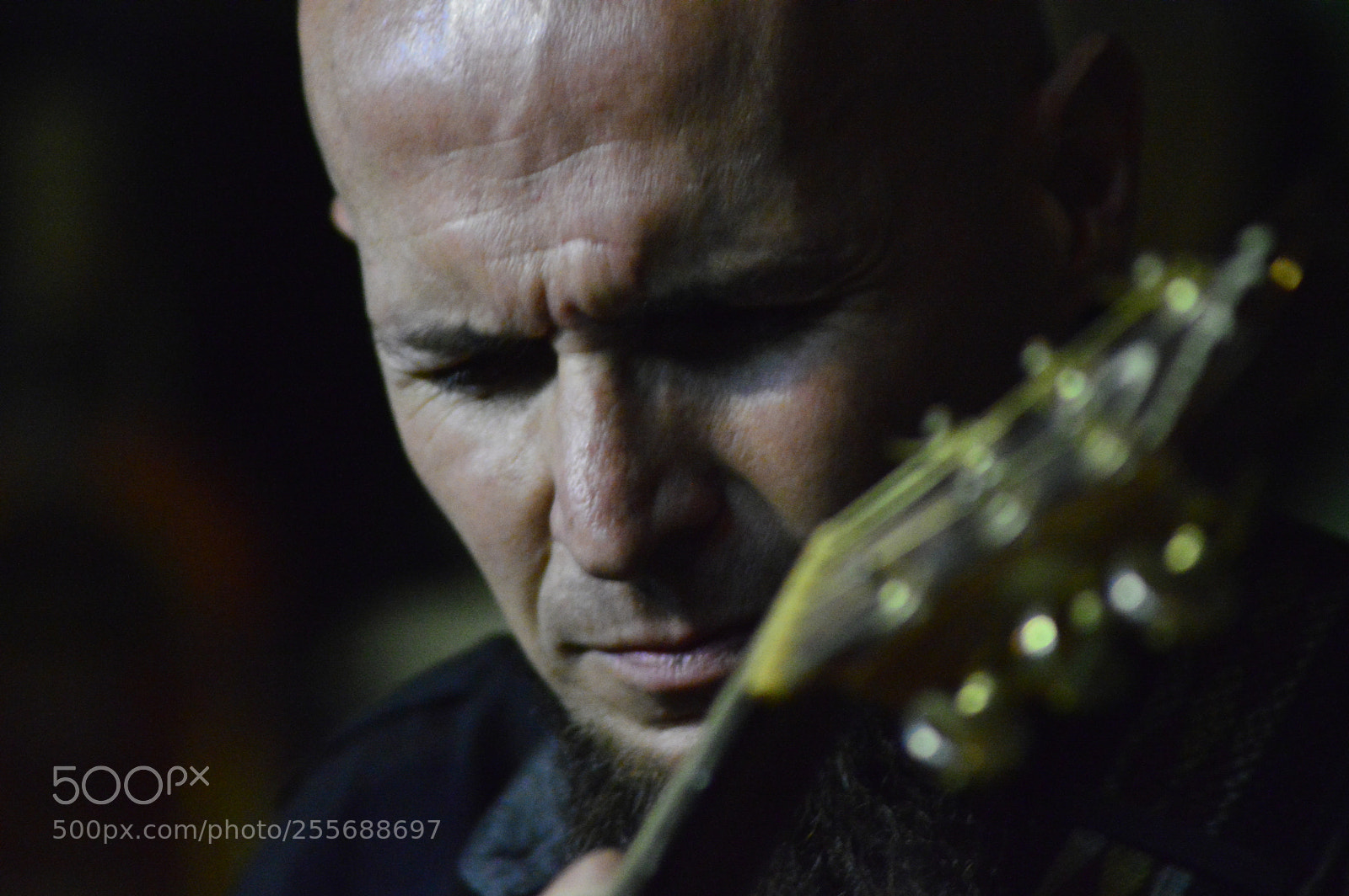 Nikon D3200 sample photo. Igor icaza: electroakústico photography