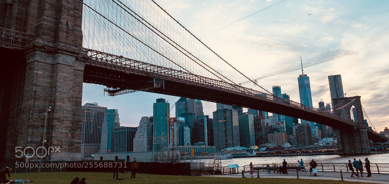 Apple iPhone SE sample photo. Brooklyn bridge photography
