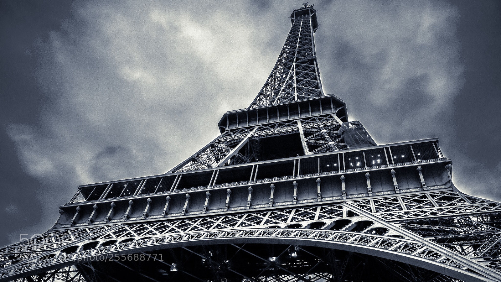 Sony a6500 sample photo. The eiffel tower photography