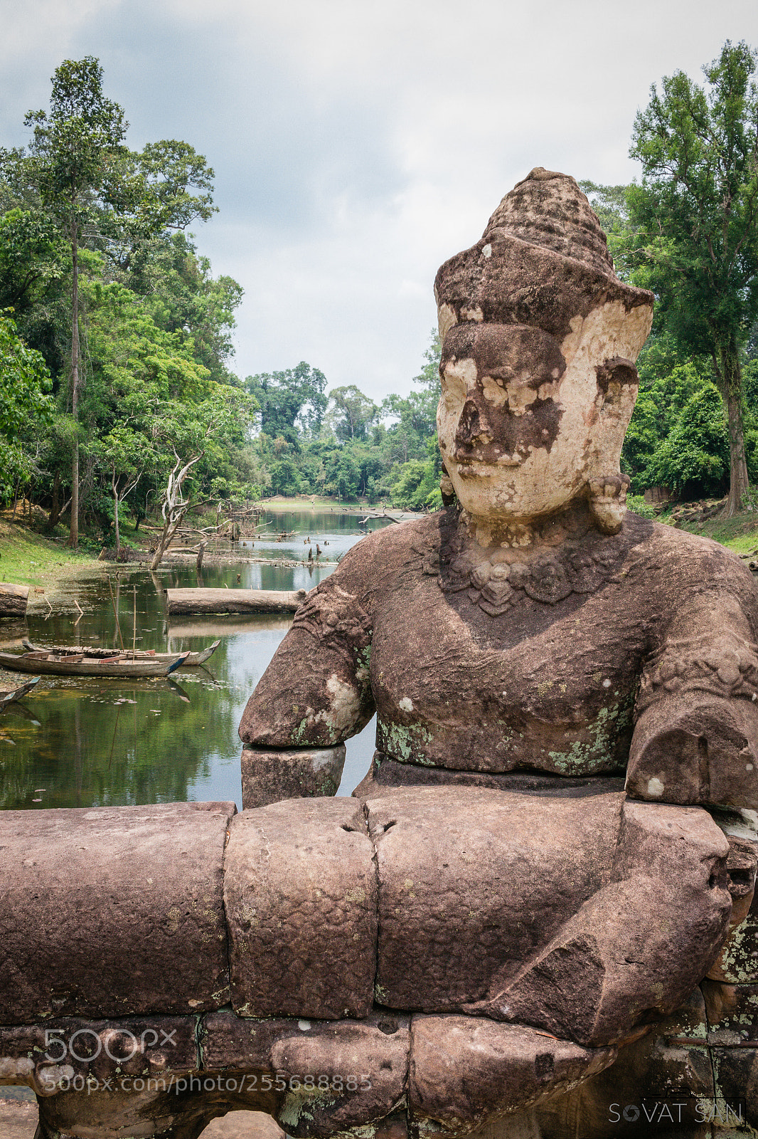 Canon EOS 60D sample photo. Sculpture represents culture. photography