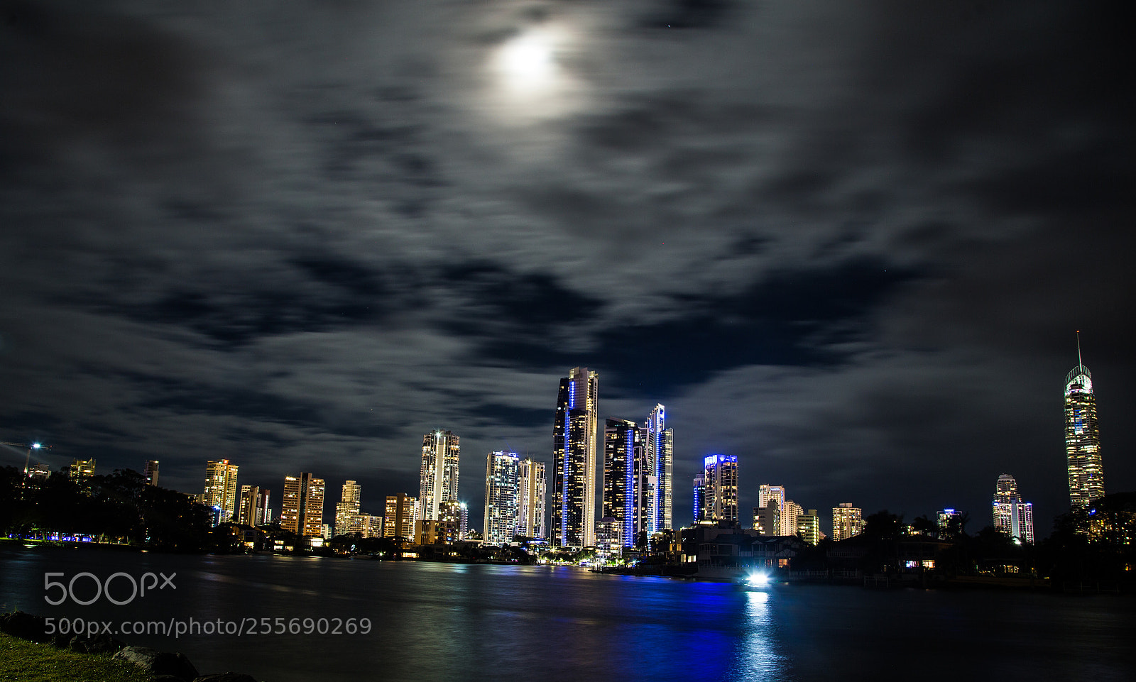Canon EOS 6D sample photo. Gold coast skyline photography
