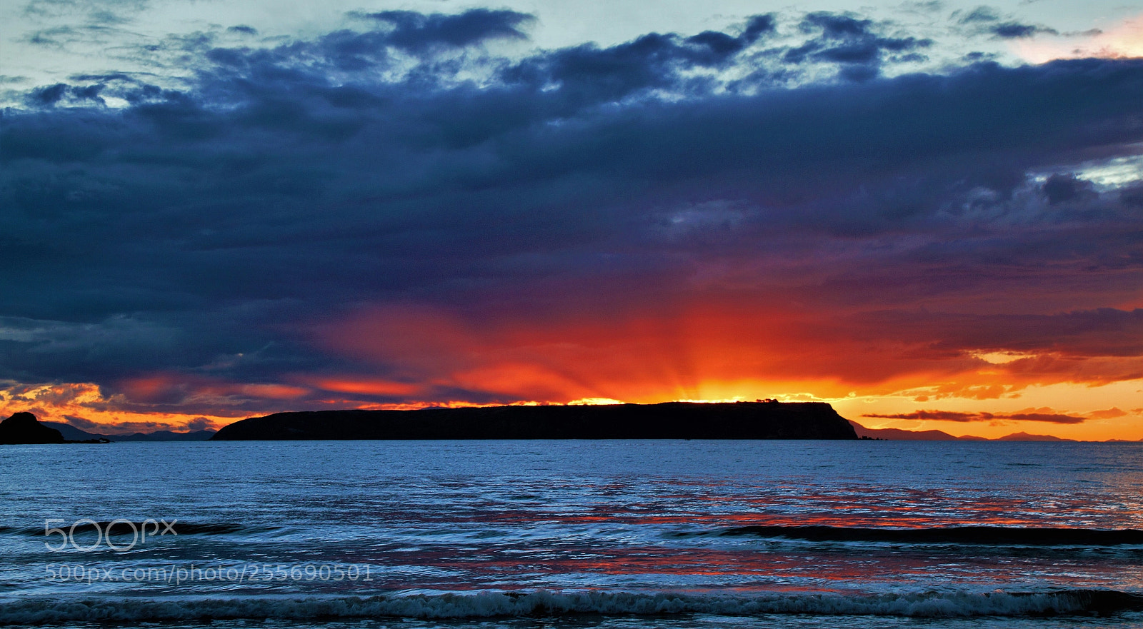 Canon EOS 7D sample photo. Mana island sunset photography