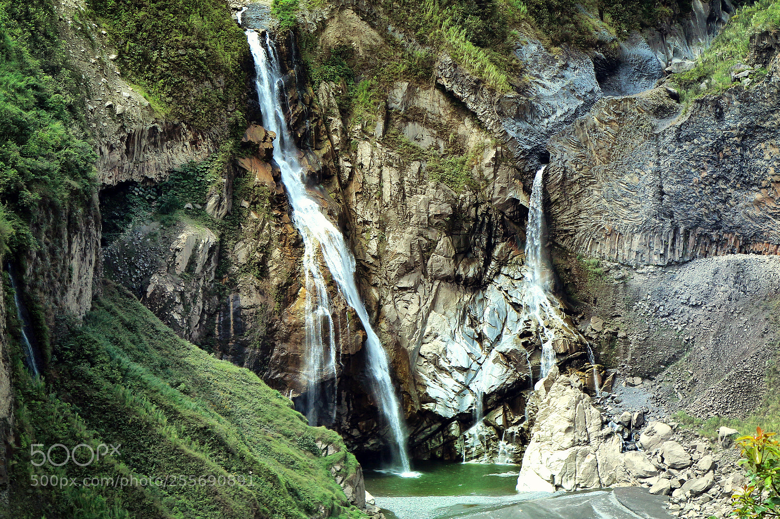 Canon EOS 650D (EOS Rebel T4i / EOS Kiss X6i) sample photo. Waterfall photography