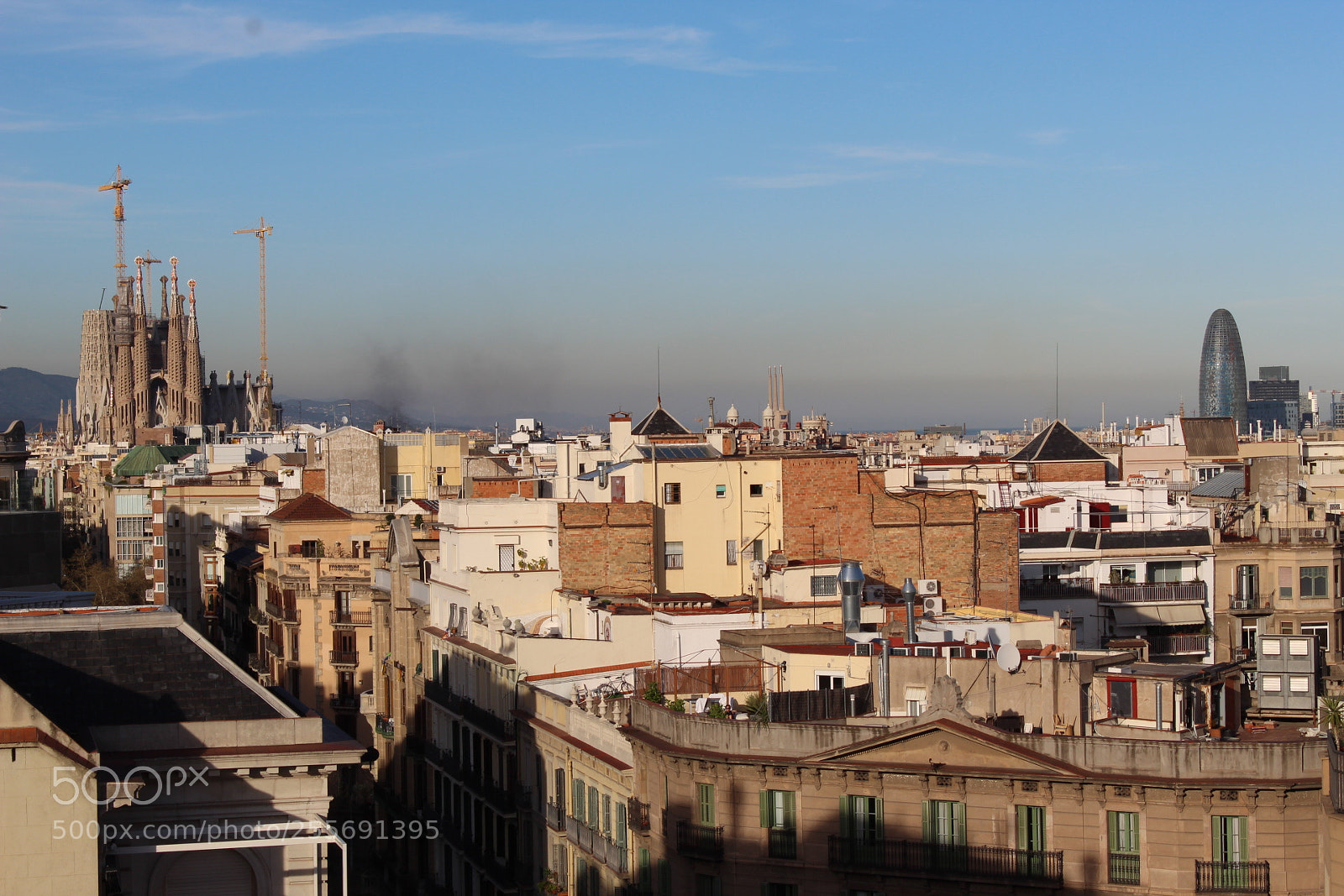 Canon EOS 1300D (EOS Rebel T6 / EOS Kiss X80) sample photo. Barcelona photography