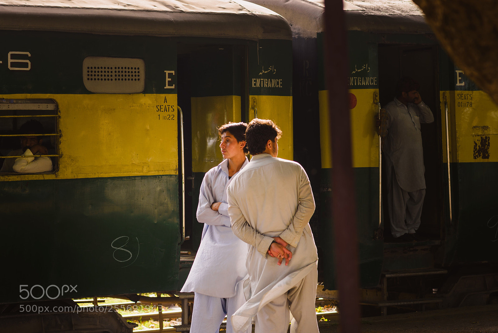 Nikon D610 sample photo. Railway platform photography