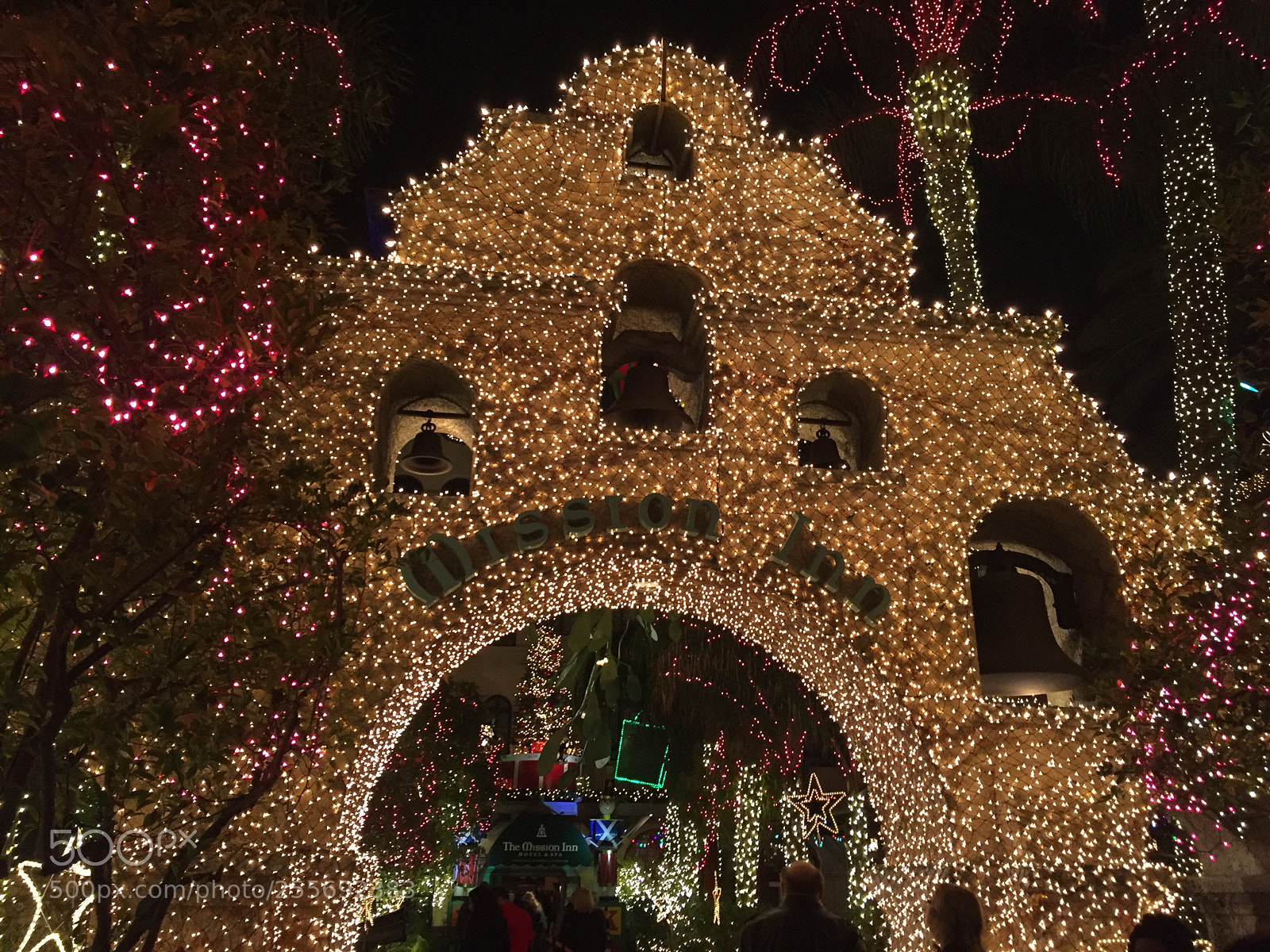 Apple iPhone 6 sample photo. Mission inn at christmas photography