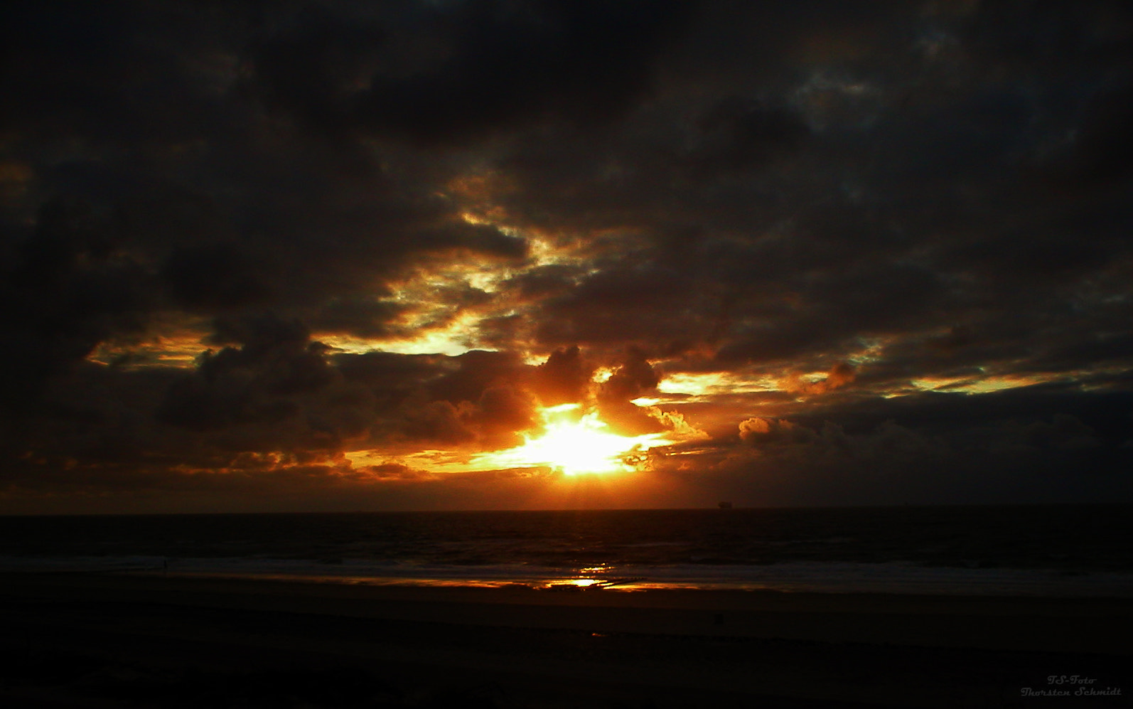 Olympus C120,D380 sample photo. Fire in the sky photography