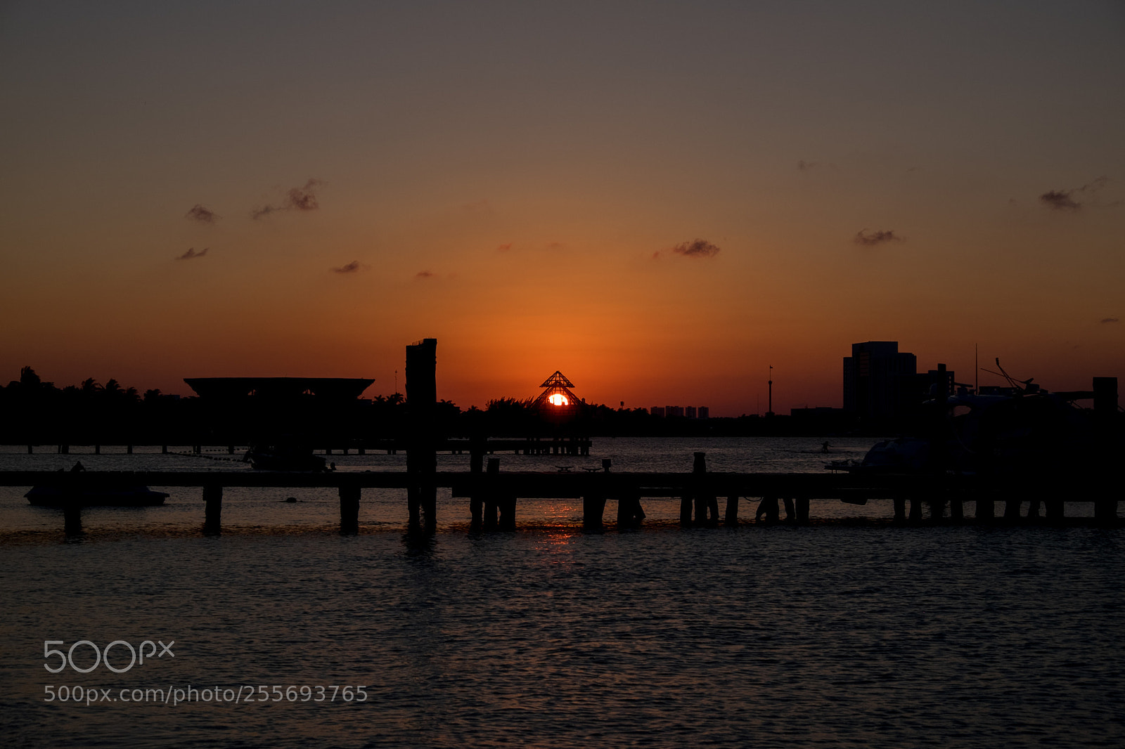 Fujifilm X-T1 sample photo. Silhouettes at sunset photography