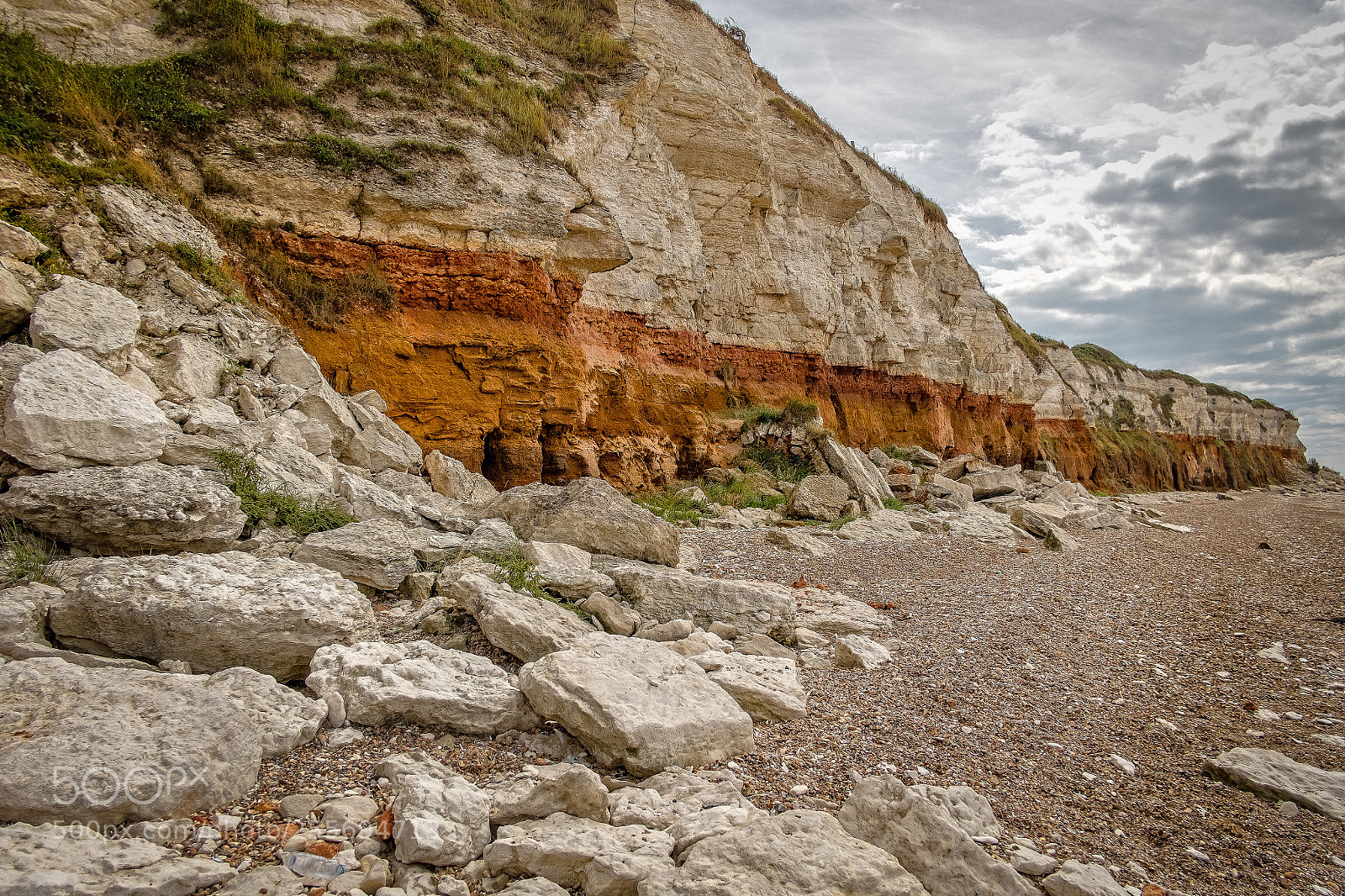 Fujifilm X-Pro1 sample photo. Hunstanton cliffs photography