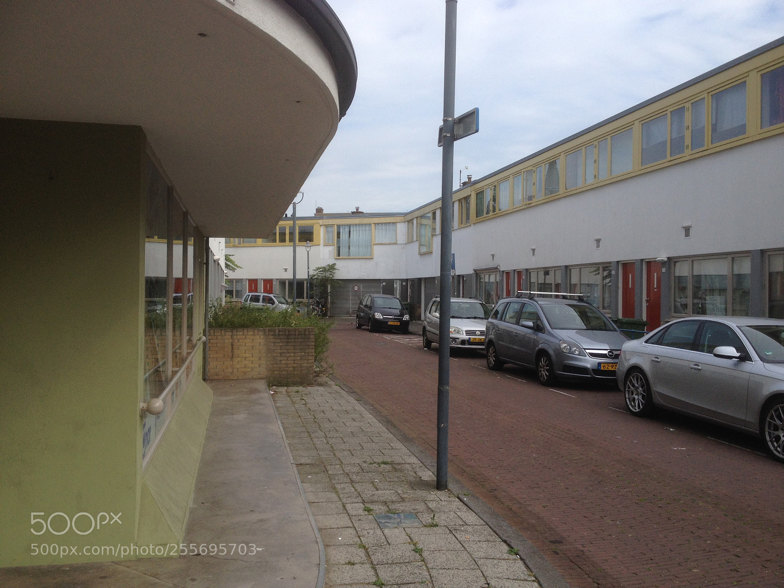 Apple iPhone 4S sample photo. Rotterdam, 2e kiefhoekstraat photography
