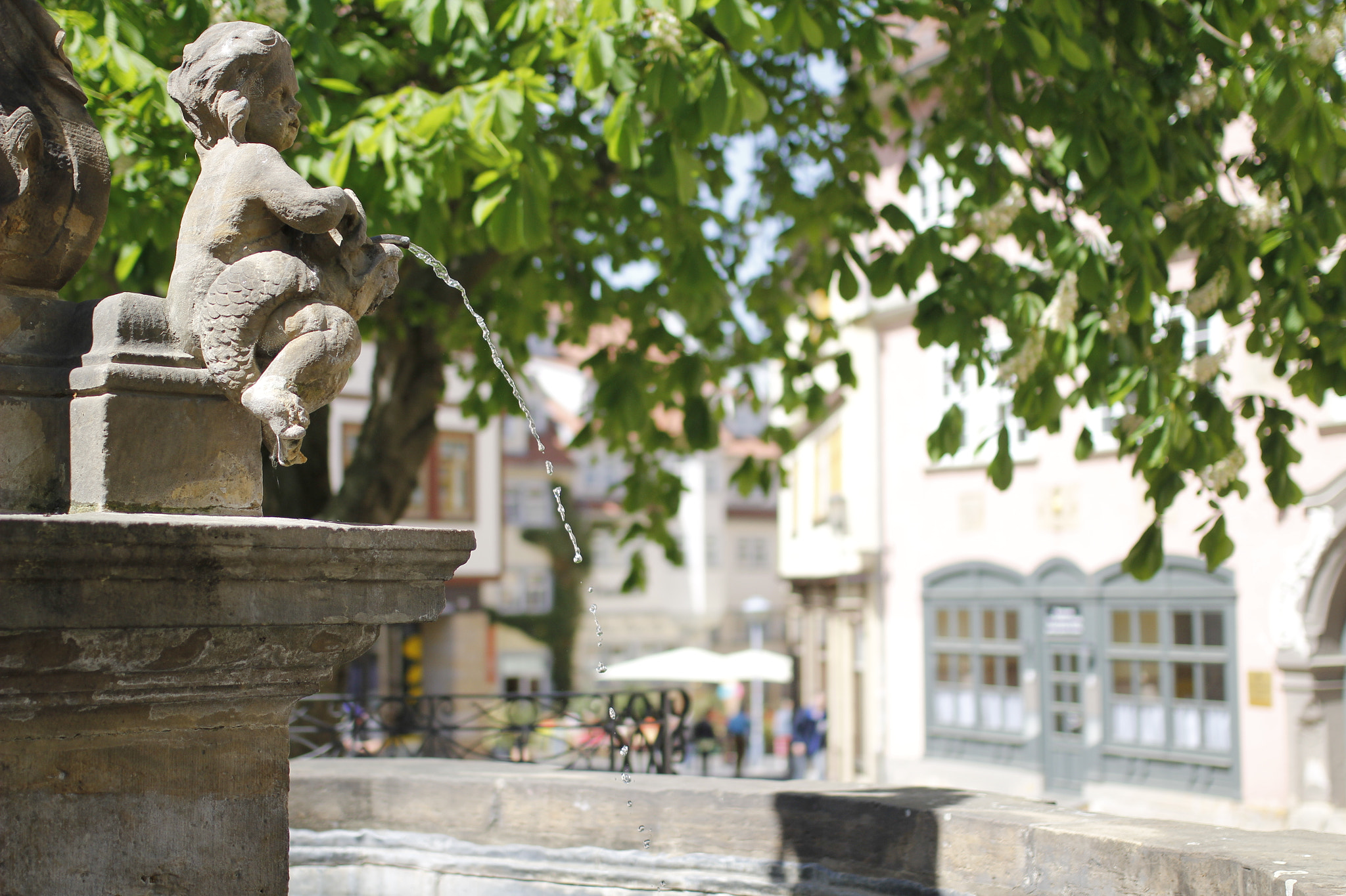 Canon EOS 60D + Sigma 35mm F1.4 DG HSM Art sample photo. Fountain photography