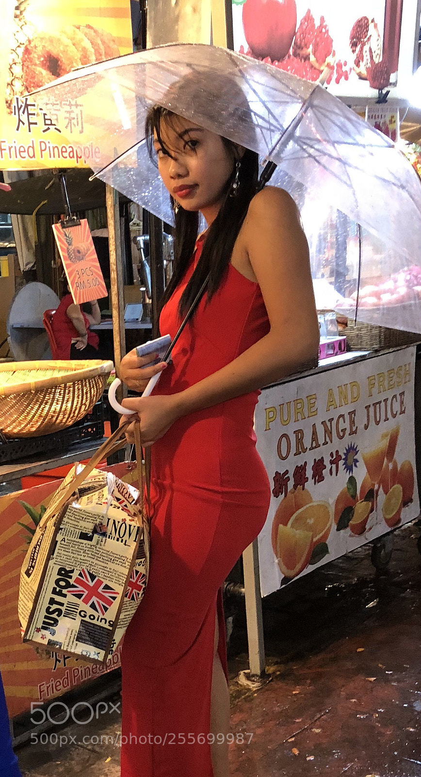 Apple iPhone 8 Plus sample photo. Woman in red  photography