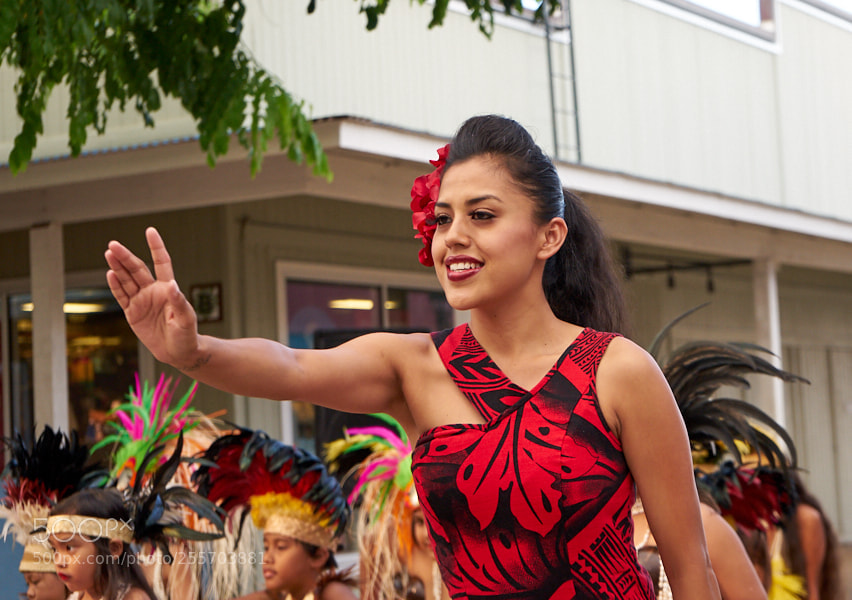 Sony a7 sample photo. Hula dancer photography