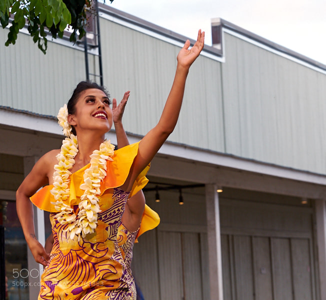 Sony a7 sample photo. Hula dancer photography