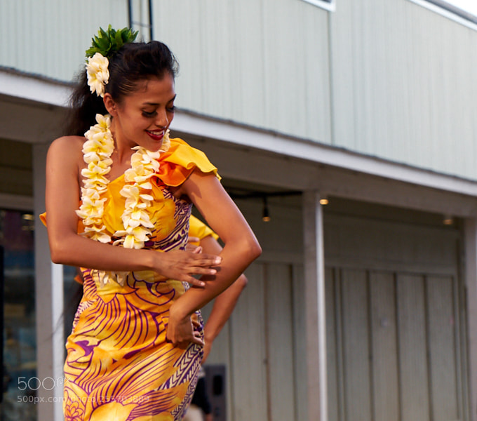 Sony a7 sample photo. Hula dancer photography