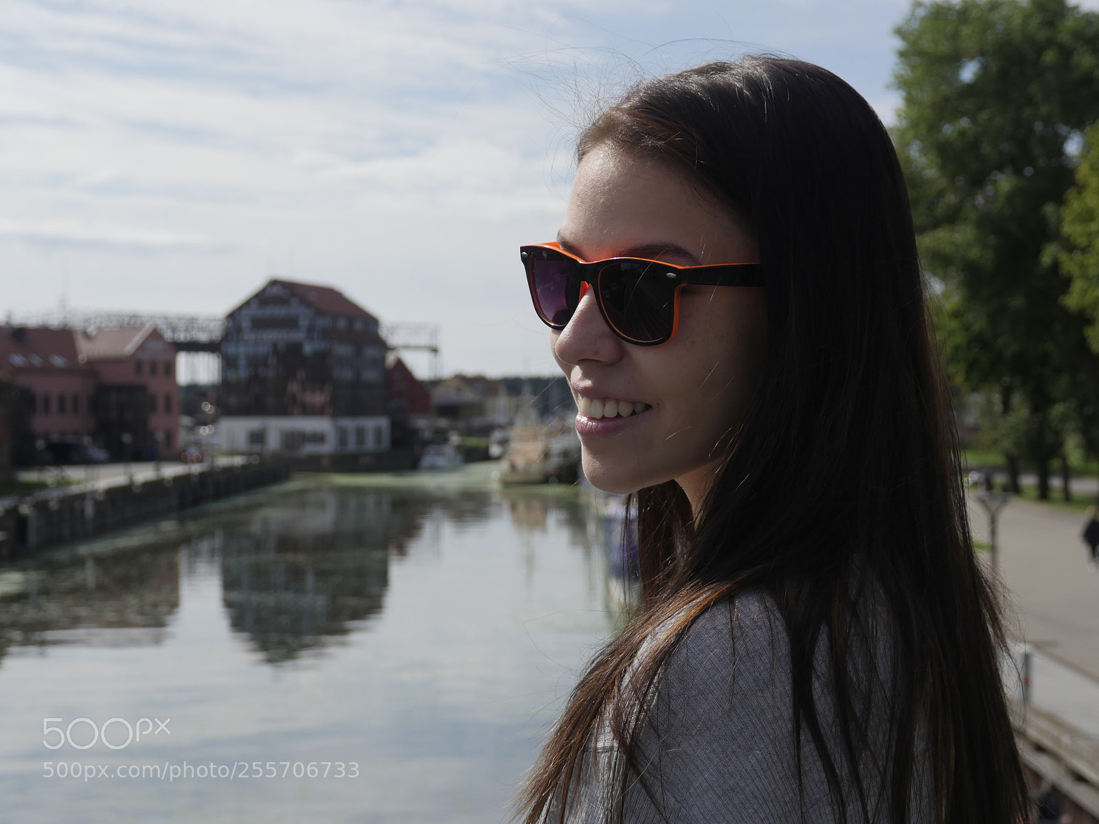Panasonic Lumix DMC-GH4 sample photo. Portrait photography