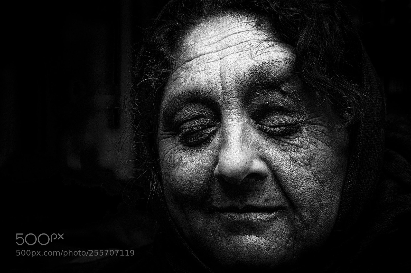 Pentax K-3 sample photo. Romani woman photography