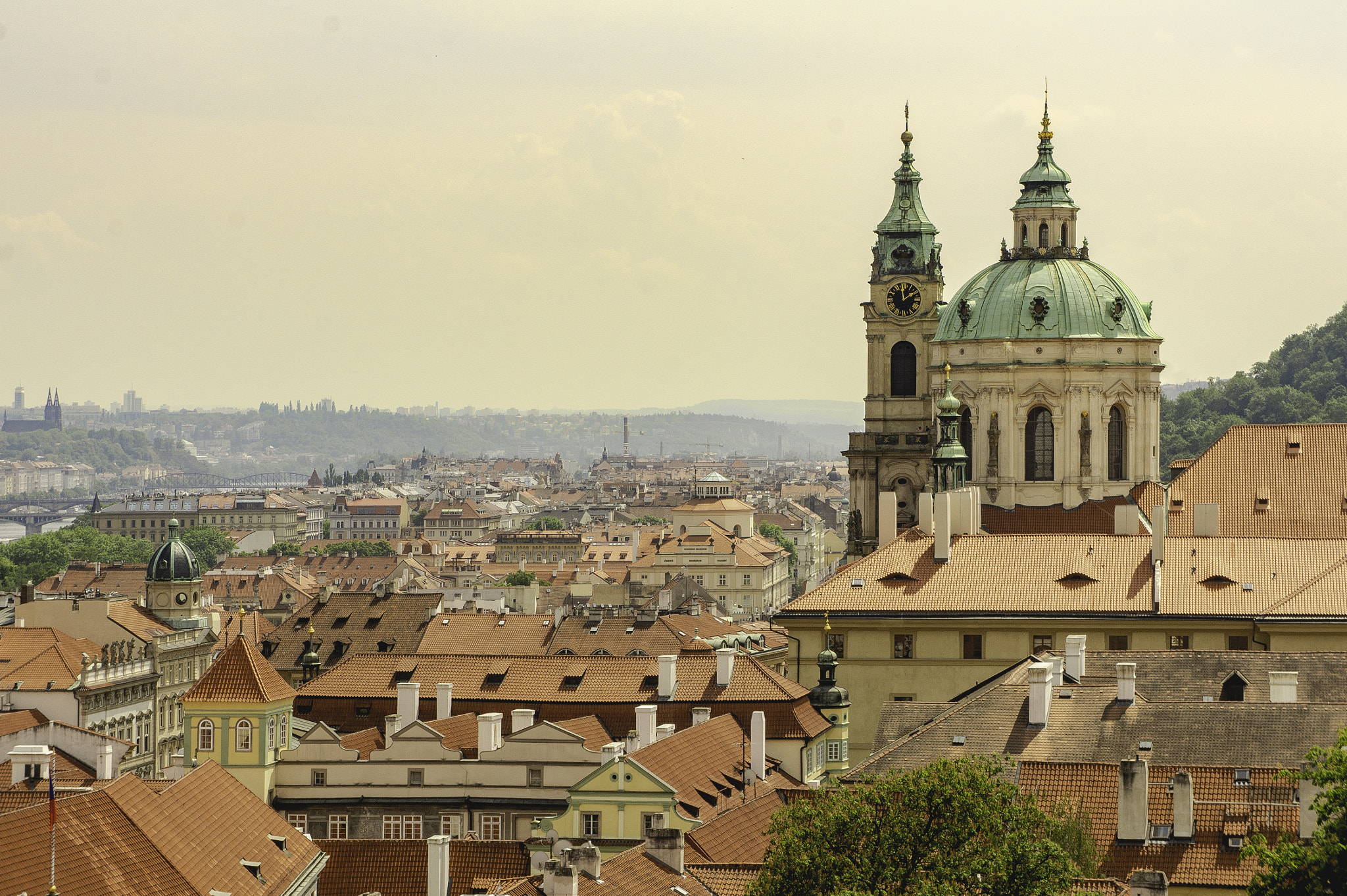 Sony Alpha NEX-3 sample photo. Rooftops of the mala strana photography