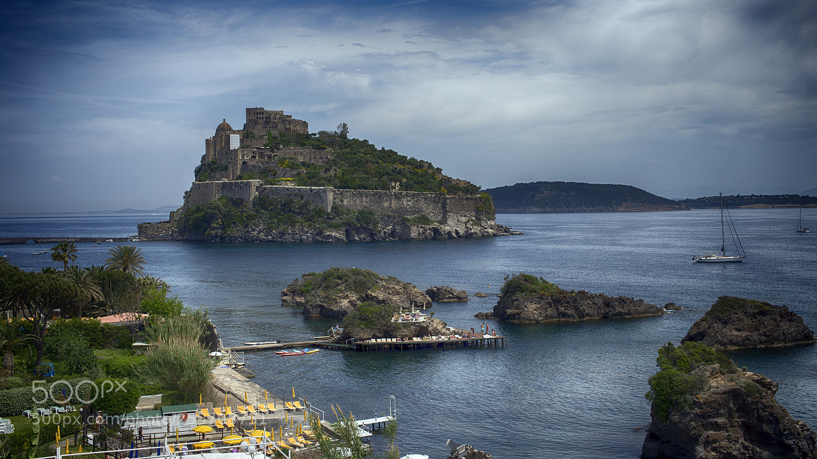 Canon EOS 6D sample photo. Castello aragonese photography
