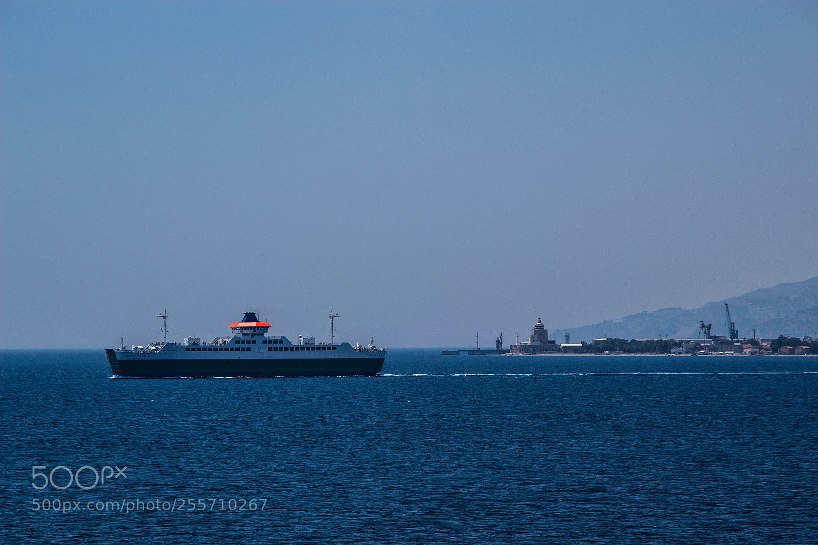 Canon EOS 600D (Rebel EOS T3i / EOS Kiss X5) sample photo. B () photography