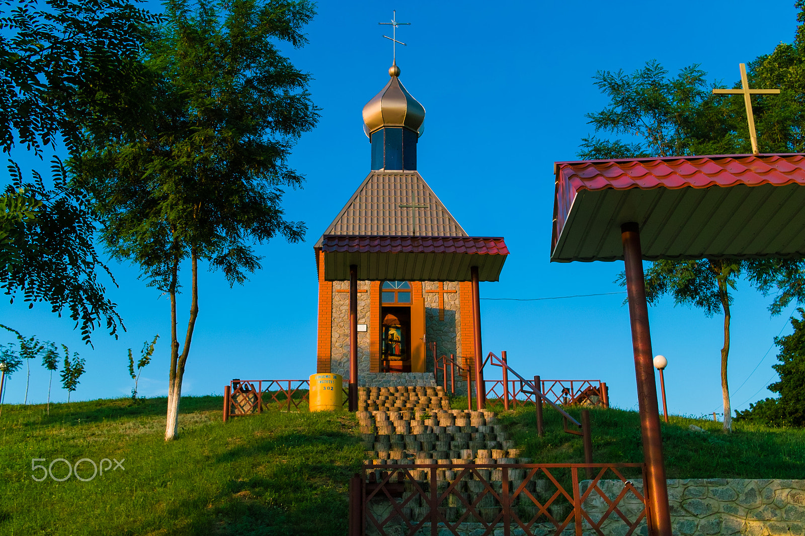 Sigma DP2 sample photo. On the road to poltava photography