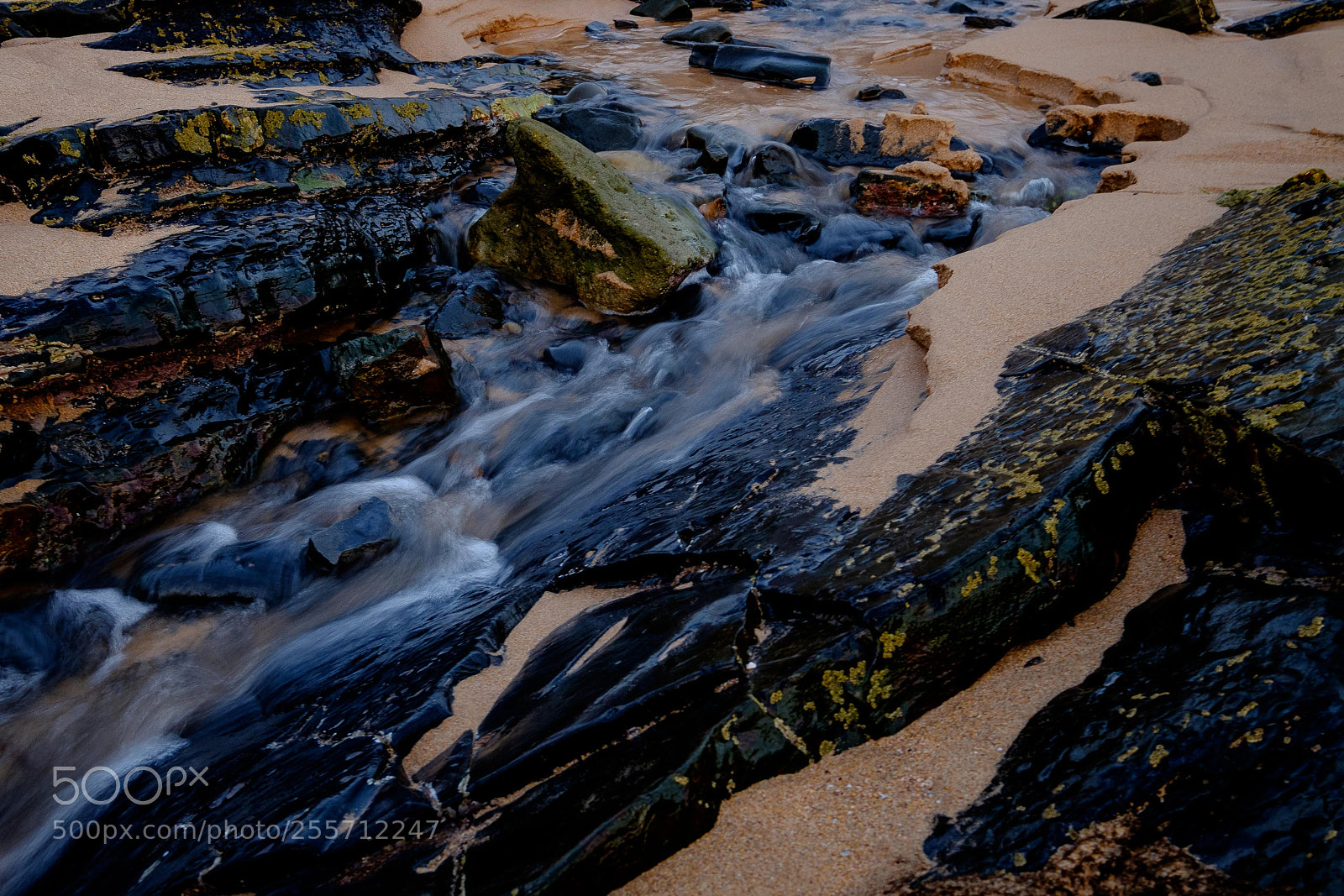 Fujifilm X-T1 sample photo. Rochas coloridas photography