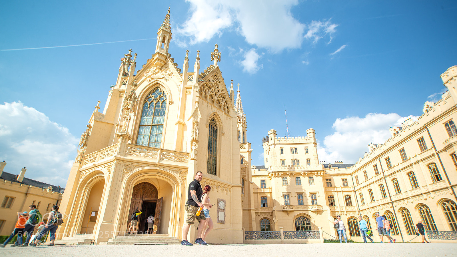 Nikon D610 sample photo. Lednice castle photography