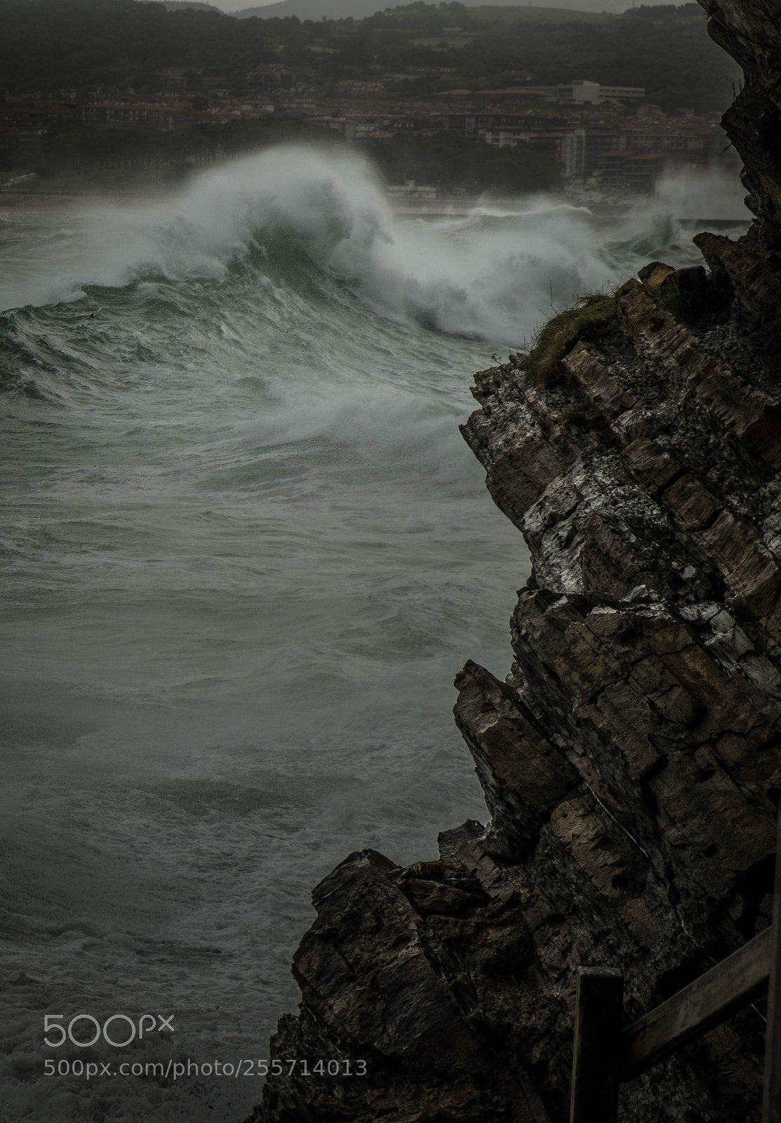 Fujifilm X-T2 sample photo. Waves and stone photography