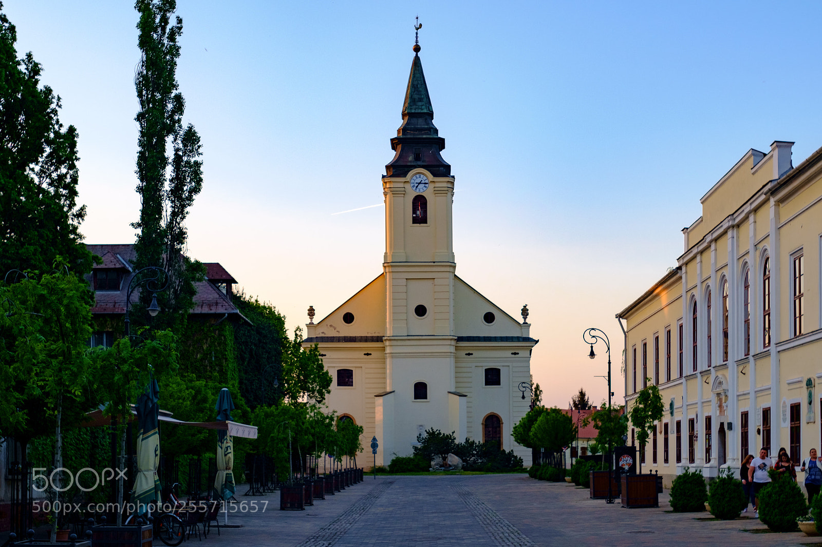 Fujifilm X-Pro1 sample photo. Szarvas main square | velvia photography