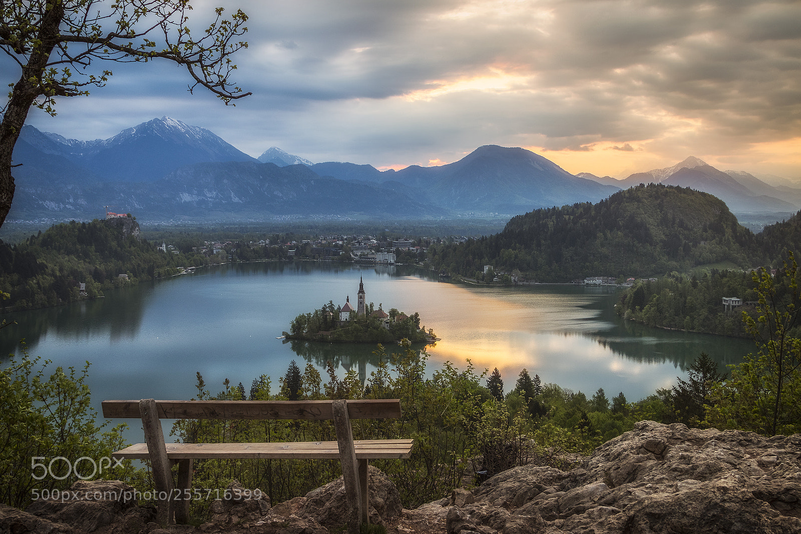 Canon EOS 70D sample photo. View on lake bled photography